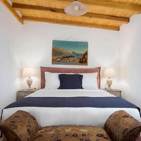 Villa Porto Castello