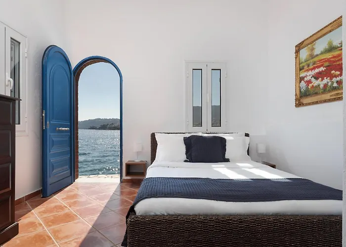 וילה Porto Castello