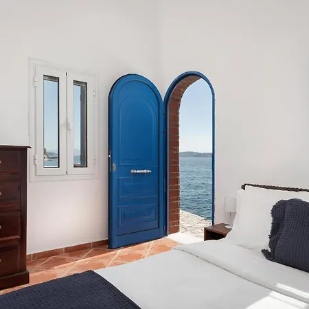 Porto Castello Villa Città di Skiathos