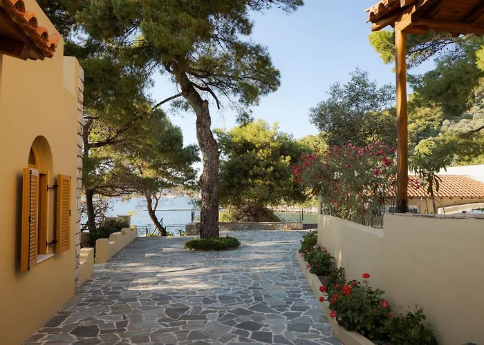 Porto Castello Вилла Скиатос