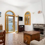 Villa Porto Castello