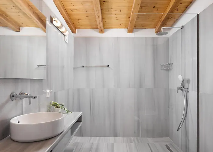 Vilă Porto Castello